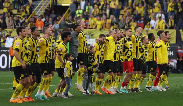 Shortly before the end of the season, Borussia Dortmund is still involved in the fight for the championship title.