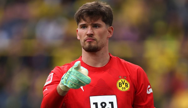 Gregor Kobel is Borussia Dortmund's player of the season