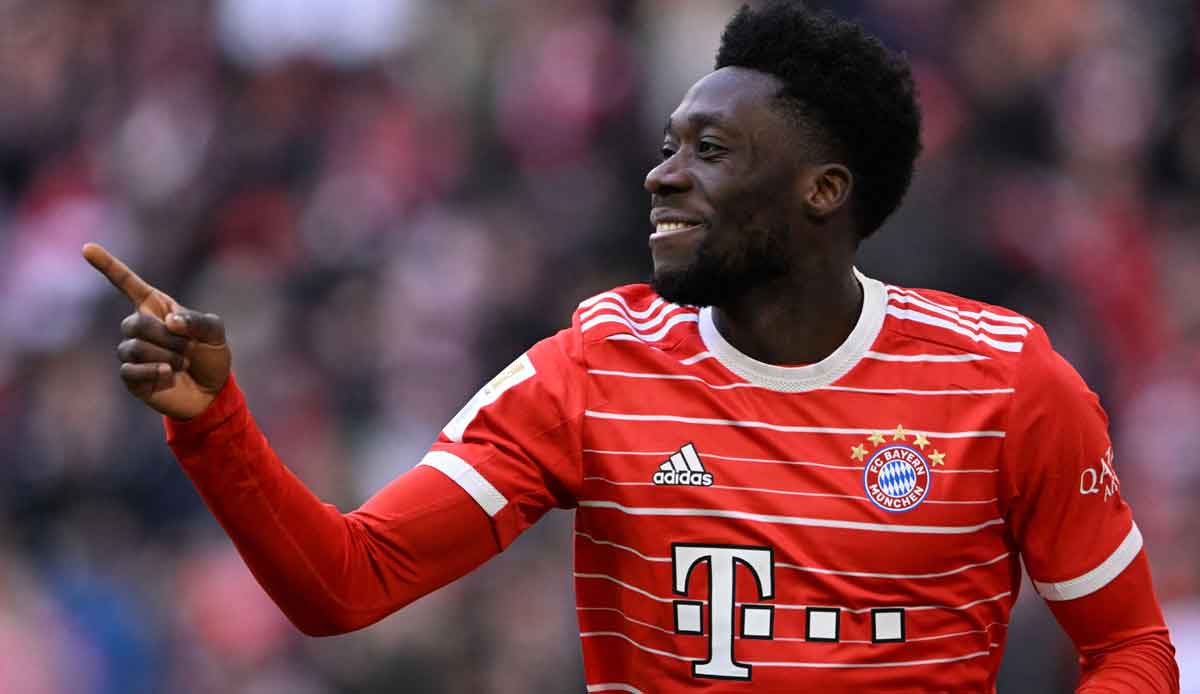 Uli Hoeneß comments on rumors about Alphonso Davies
